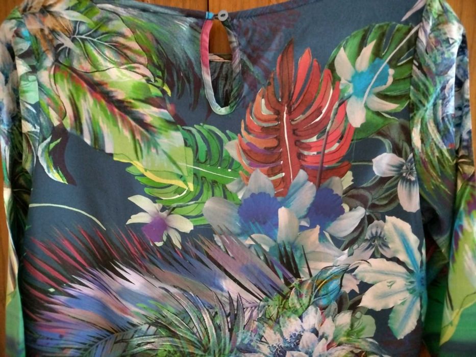 Bluza Creation L, matase si vascoza, noua, mar S-36/38, model floral