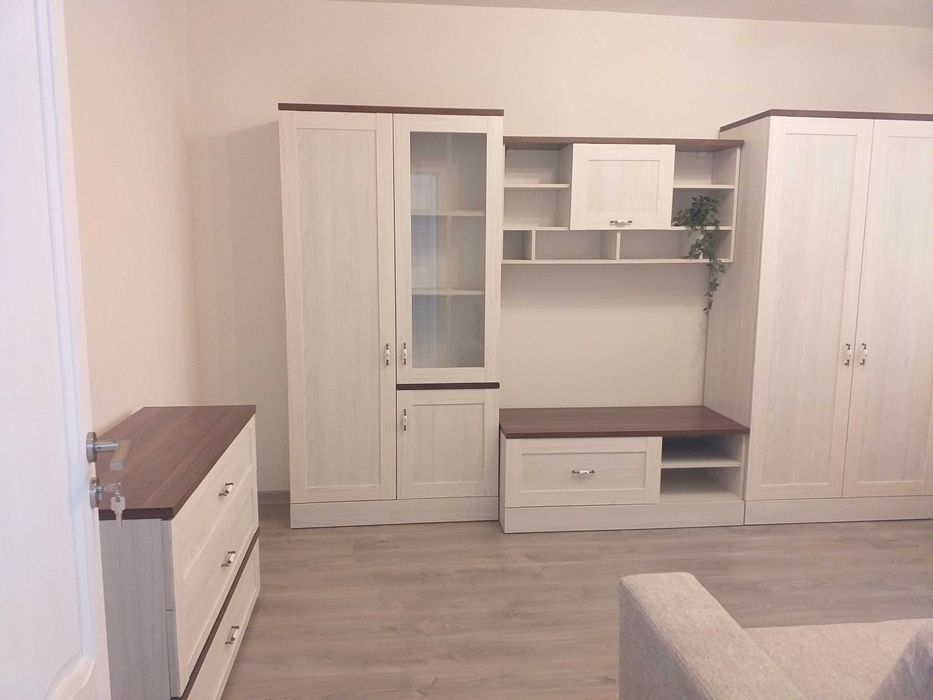 Garsoniera de inchiriat metrou Dristor