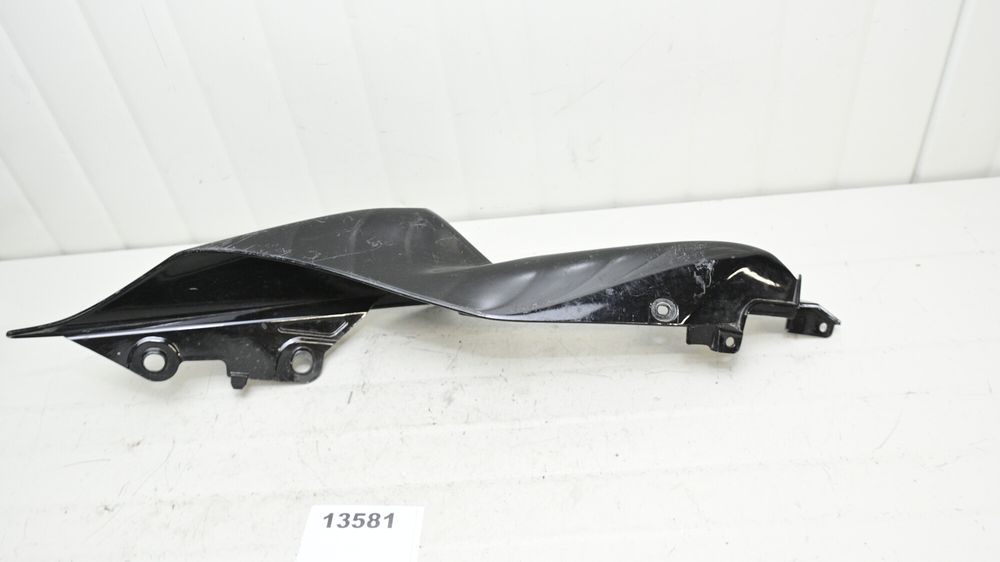 Carena Codita Spate Dreapta Yamaha YZF R7 2022 - 2025