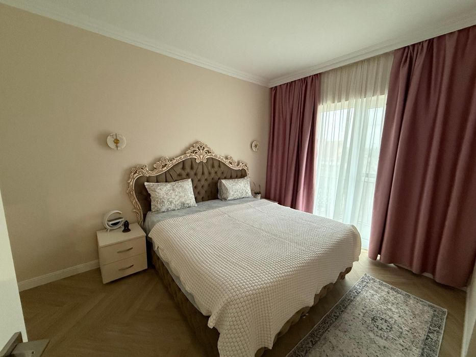 Apartament cu doua camere de închiriat în Sanmartin lingă primăriei