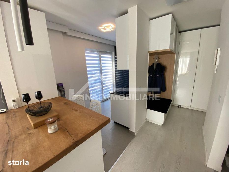 Apartament 2 camere, mobilat si utilat modern, parcare, zona Europa