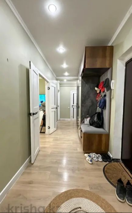 Каратал 63.  1 этаж