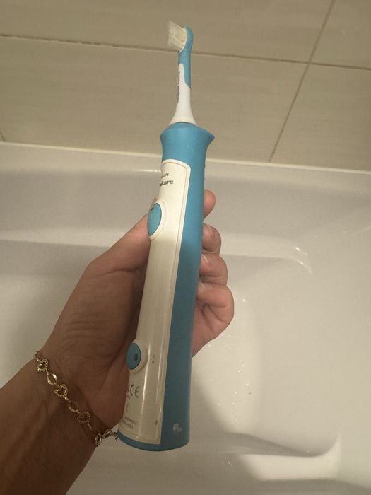 Periuta Philips Sonicare 3+
