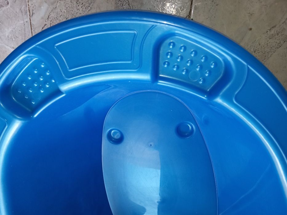 Бебешко корито за момченце със стойка за къпане