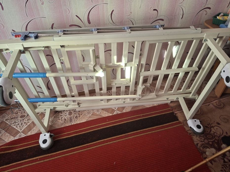 Кровать медицинская. Торг