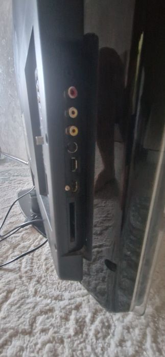 Продам телевизор Philips