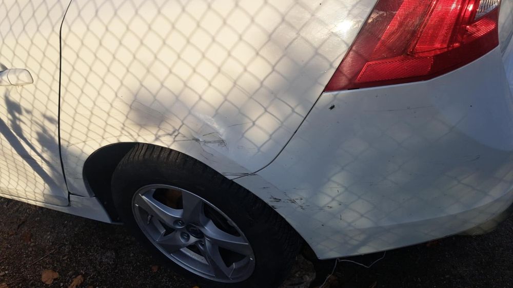 Продава се Volvo v60 2011г. 2.4 мотор 215 коня