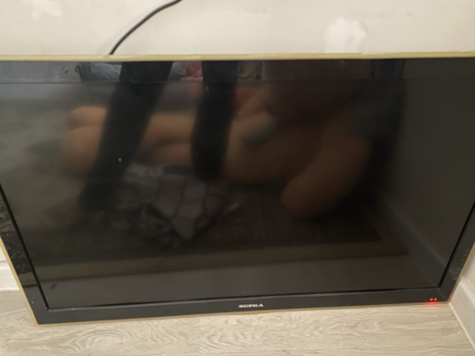 Телевизор большой