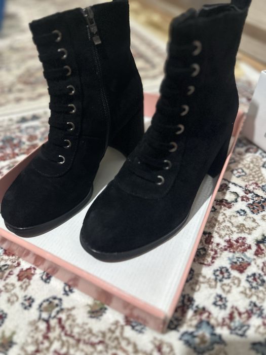 Осеная обувь продам