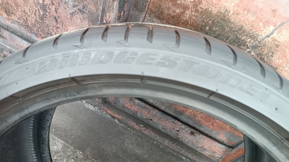 285/30/19 Bridgestone