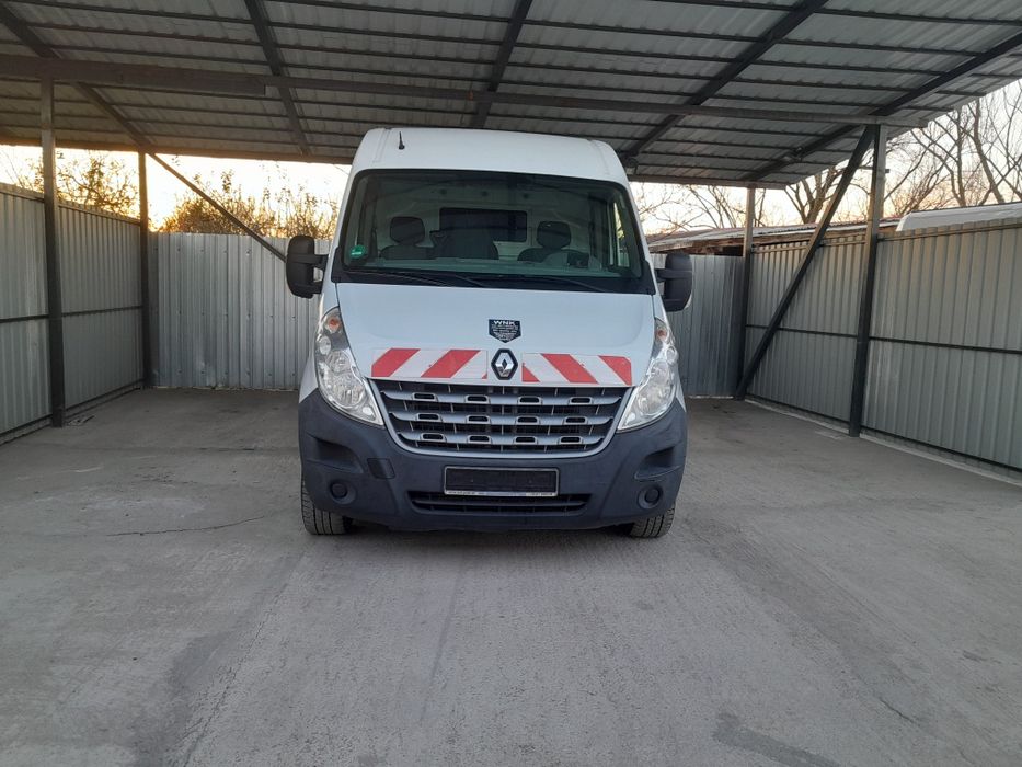 Renault Master Varianta Lunga
