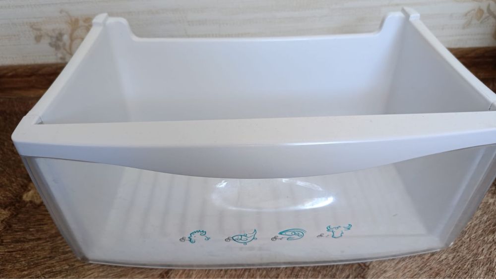 Ящики для холодильника и морозильника