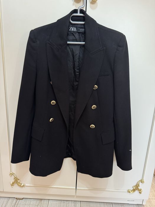 Дамско сако от Zara