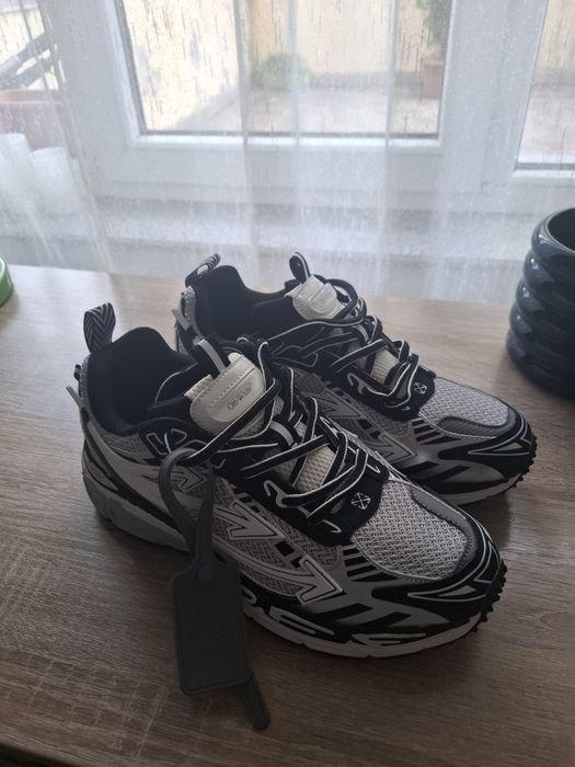 Off White Be Right Back 43