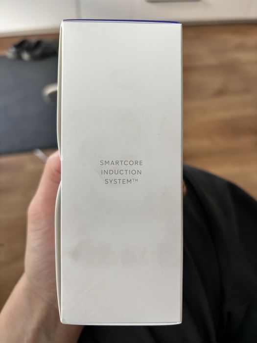 Iqos Iluma i Electric Purple