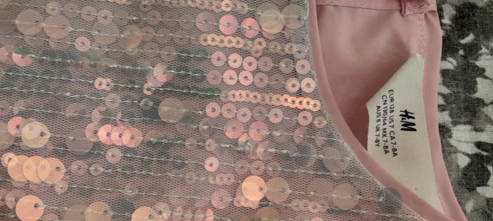 Детска рокля 130см.