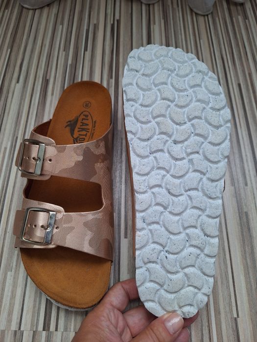 Saboți/sandale piele Plakton mărime 38.