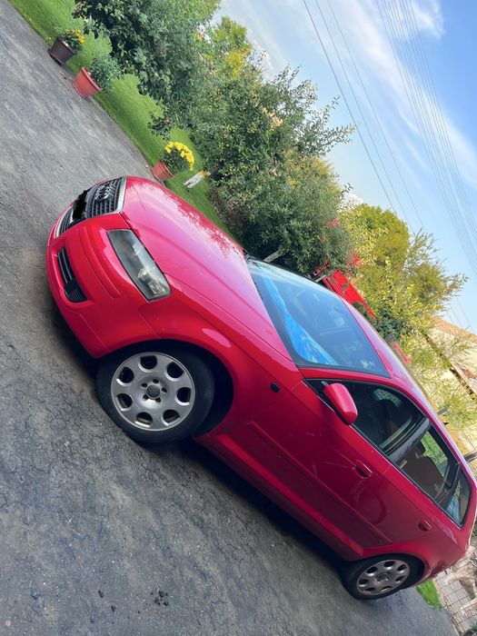 Vând Audi a3 1.6 fsi