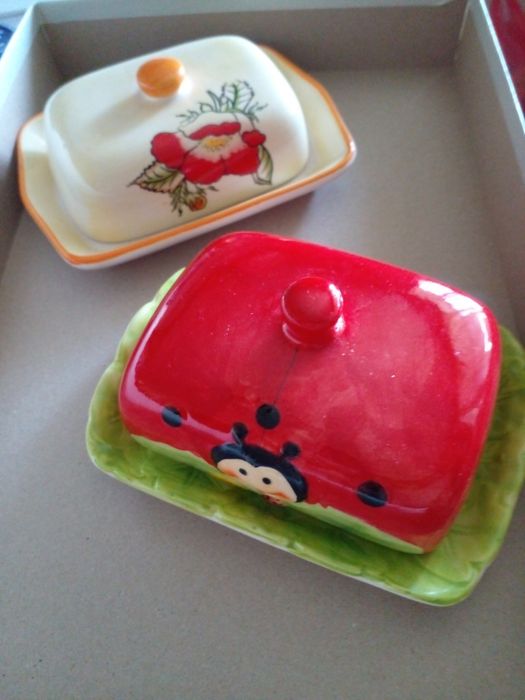 Масленка.  Посуда для масла .