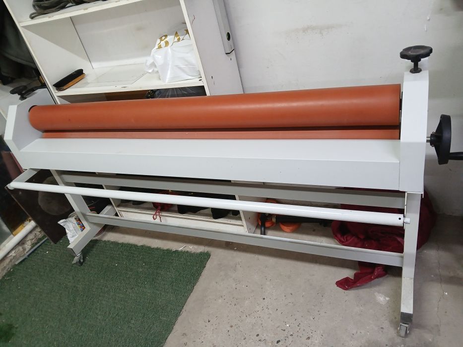 Широкоформатный принтер