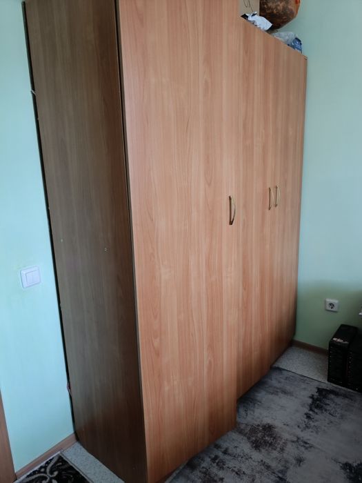 Отдам даром мебель