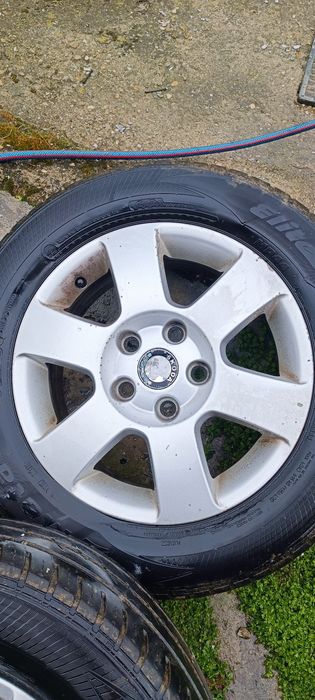Vând jante originale Skoda R15 5x112