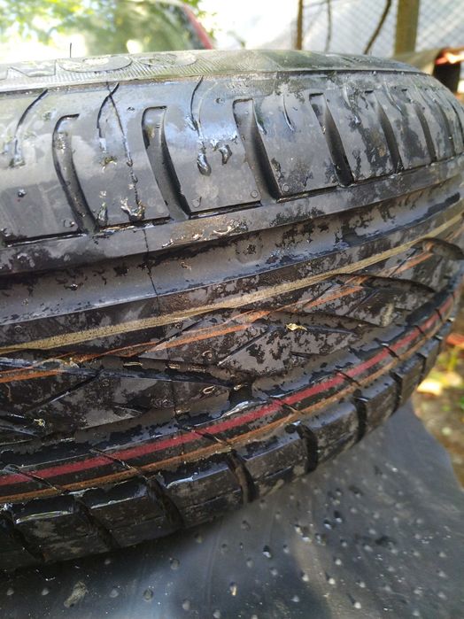 4 roti 205-55-16 vara + 4 roti de iarna.