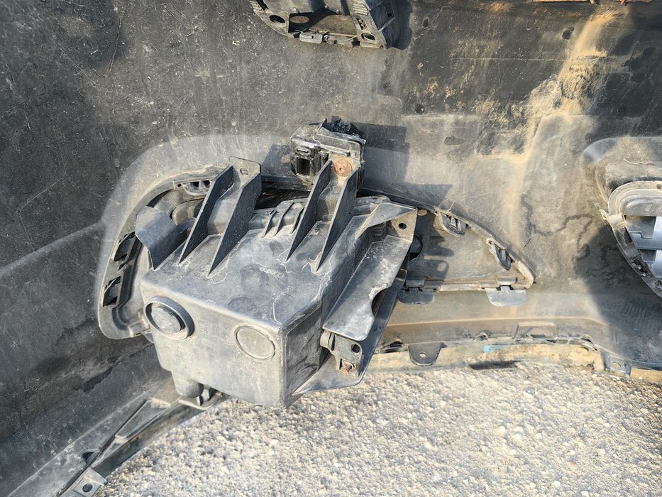 Предна броня за Opel Astra H GTC