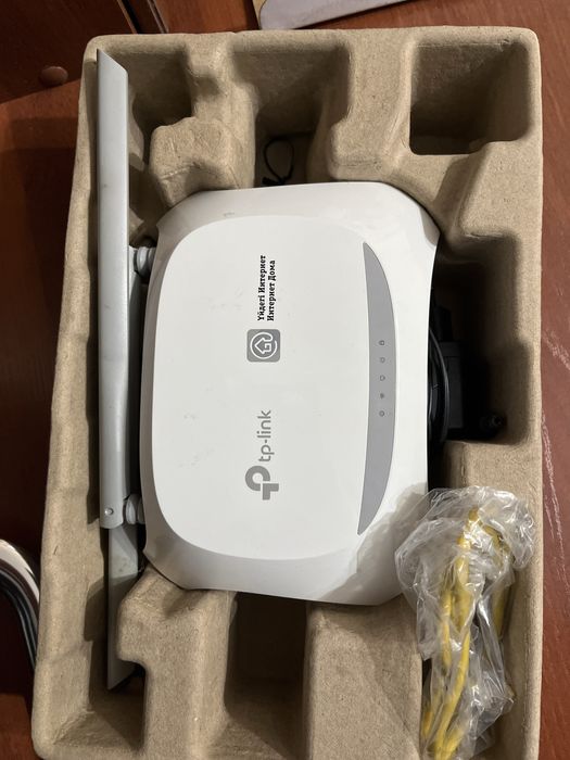 WiFi-роутер ……..