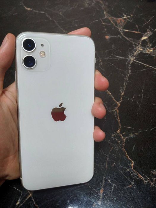 Iphone 11 64gb/75%