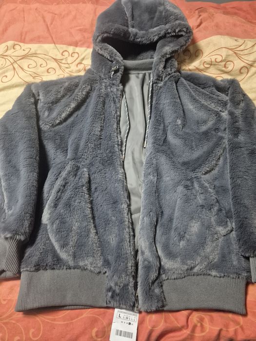 Geaca de iarna pentru bărbați mărimea xxl. Cu două fete