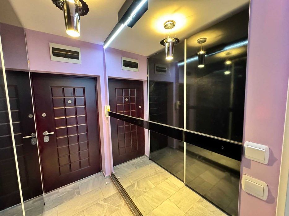 Продава се Двустаен апартамент в Поморие - 60 кв.м за 1150 €/кв.м - Снимка #5