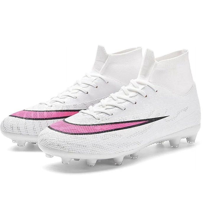 RURAN Men's Soccer Shoes Size 9.5 or 40