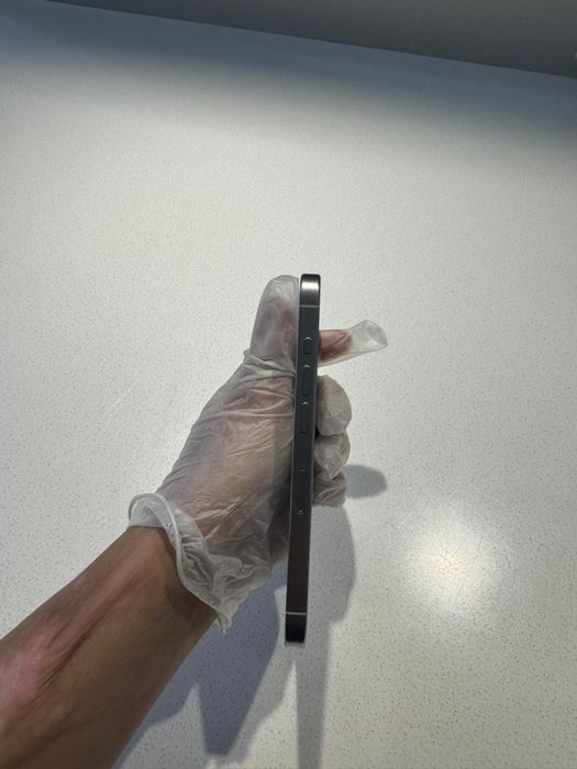 iPhone 15 pro 512/8 gb