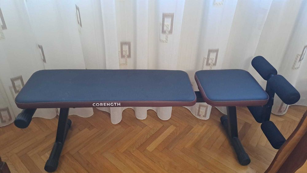 Banca reglabila de sala
