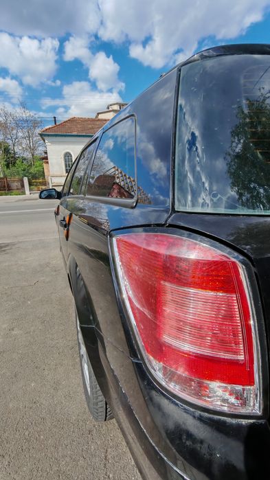 Vând mașină Opel Astra