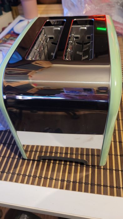 Prăjitor pentru pâine