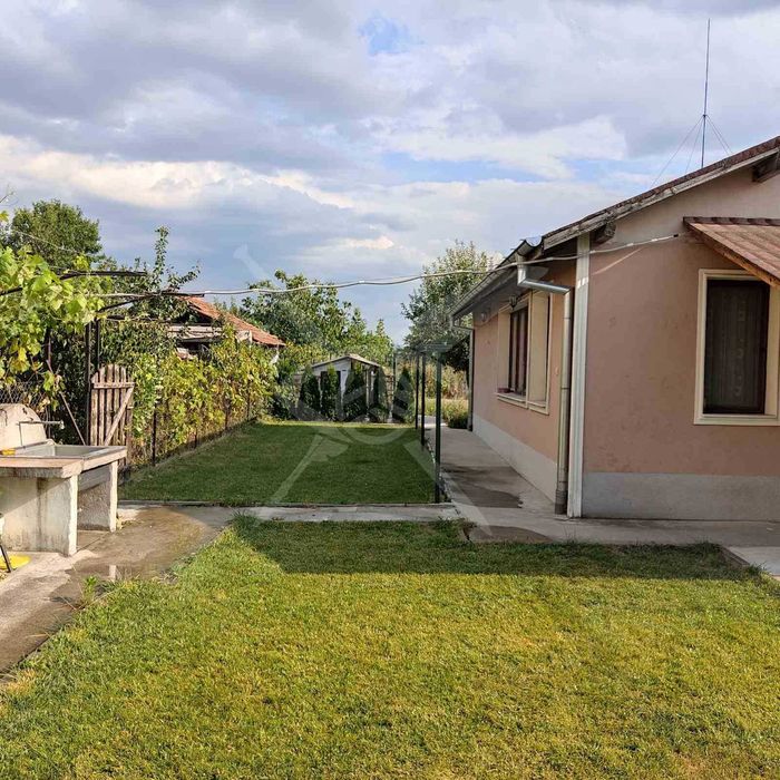 Продава се Къща в Първомай - 100 кв.м за 1500 €/кв.м - Снимка #2