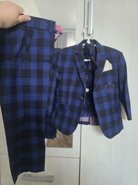 Детский костюм тройка для мальчика