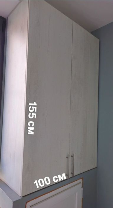 2  разных шкафчика по 8000тг