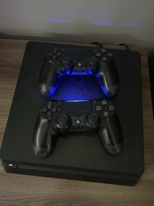 Ps4 в идеальном состоянии