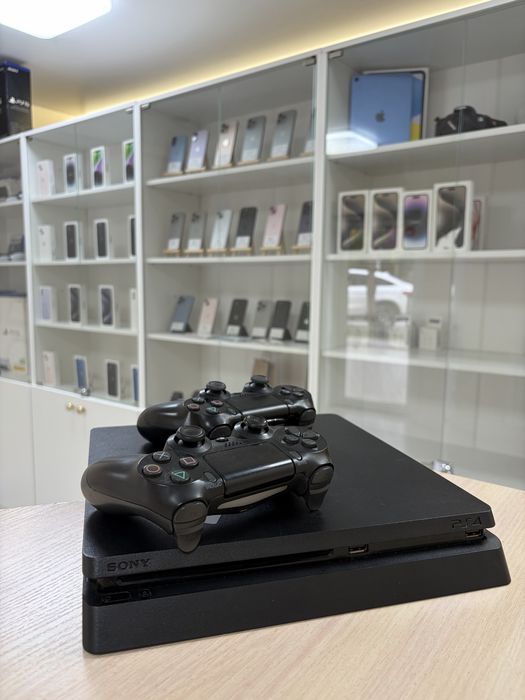 Sonyplaystation 4 оригинал без ремонтов гарантия