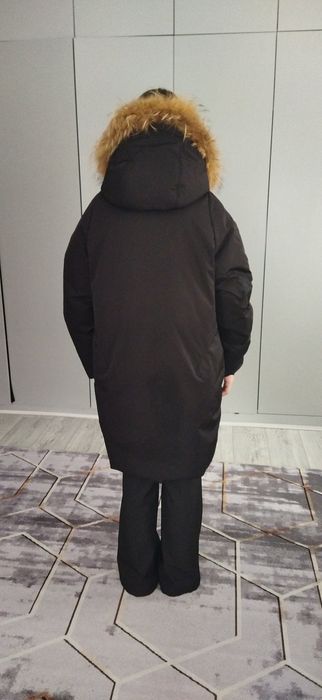 Продам зимнюю куртку.