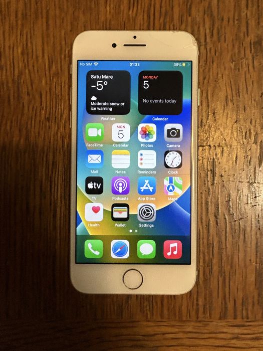 Vand iPhone 8 64Gb Silver