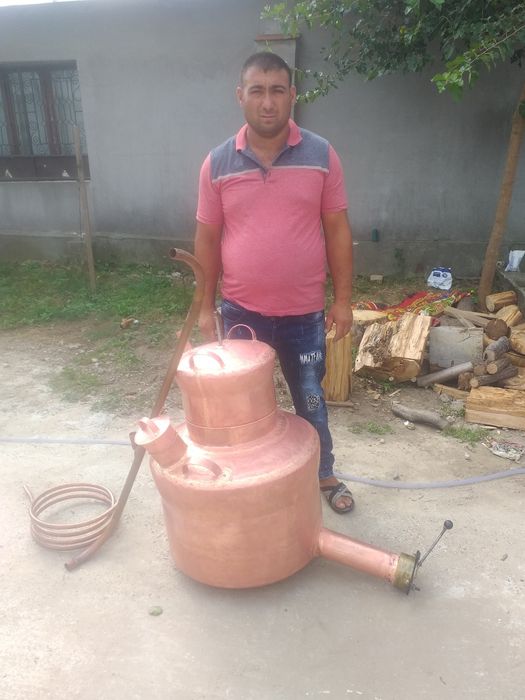 Vând cazan de țuică la 120 de  Litri  cu fundul de 4 mm