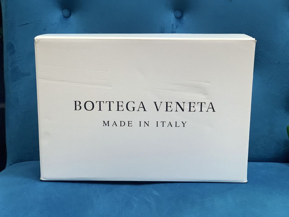 Каробки для сумок