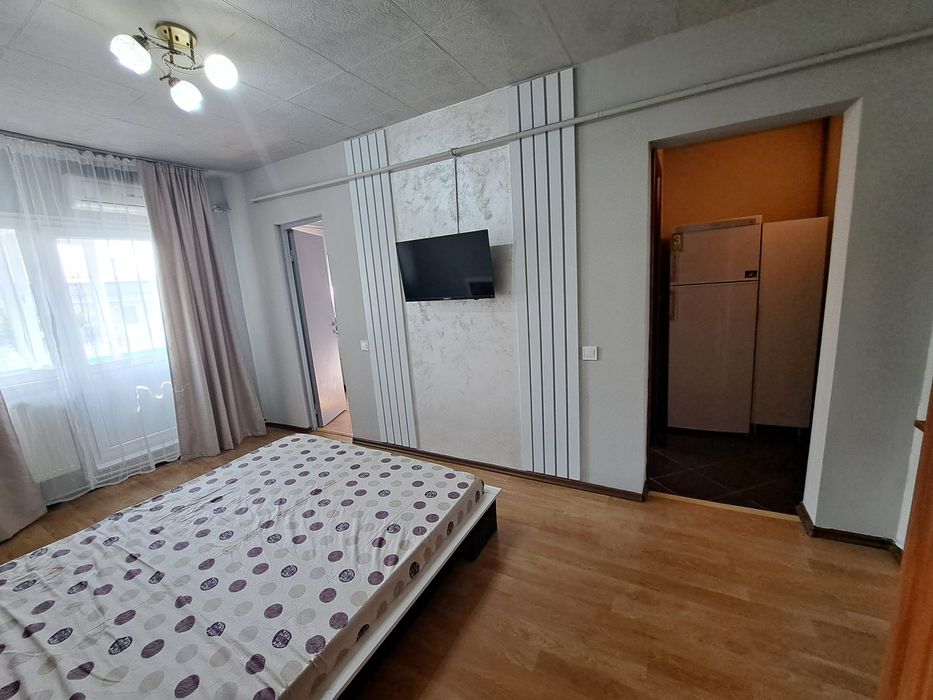 Garsoniera de inchiriat langa Parcul Tineretului