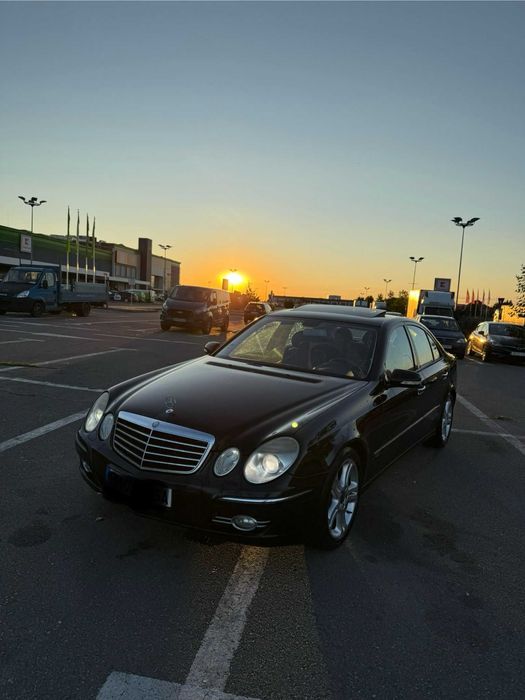 MercedesW211 E 220 Avantgard Facelift de vanzare