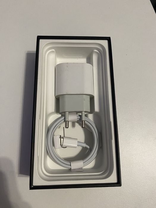 Продам айфон 11про 64гб