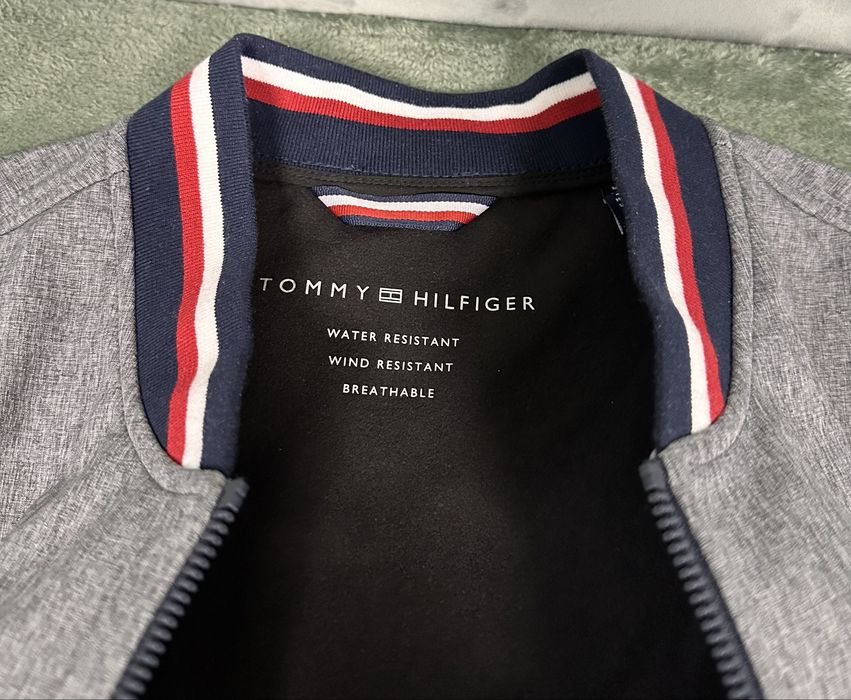 Geaca Tommy Hilfiger primavara-toamna noua L-XL